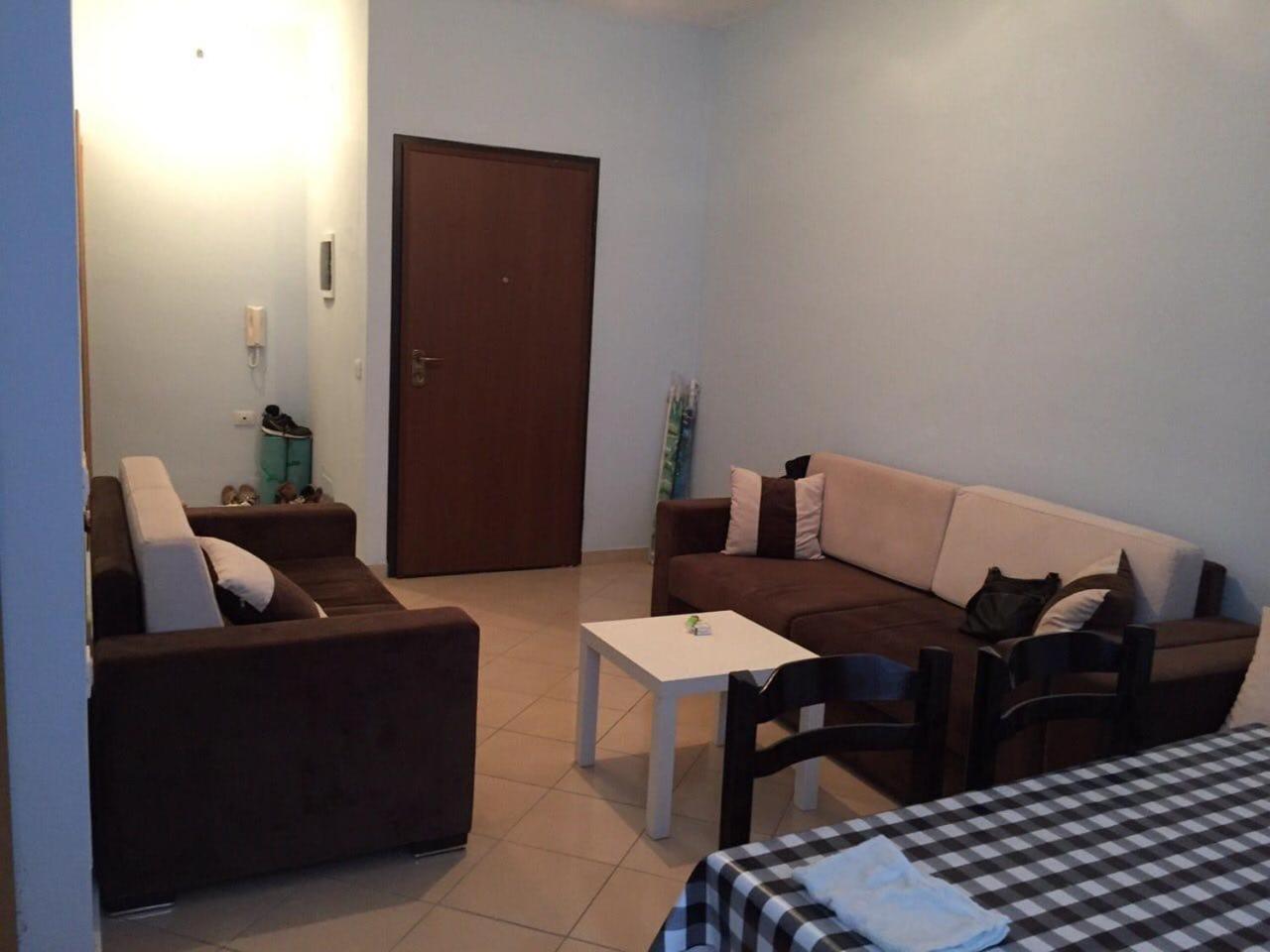 Tulipani Apartments Near Promenade Sarandë Esterno foto